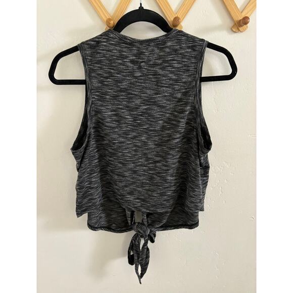 Zyia Top Women's Large Infinity Tank Gray Black Split Tie Front Cropped - Picture 7 of 8